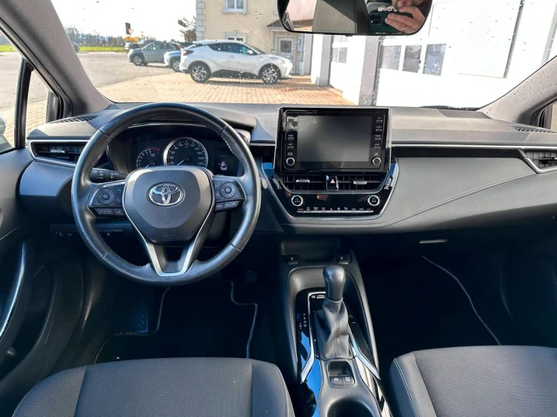 Toyota Corolla 2.0HEV/184HP/BUSINESS/CAM/NAVI/LED/TSR/KLESS/103v, снимка 9 - Автомобили и джипове - 49595544