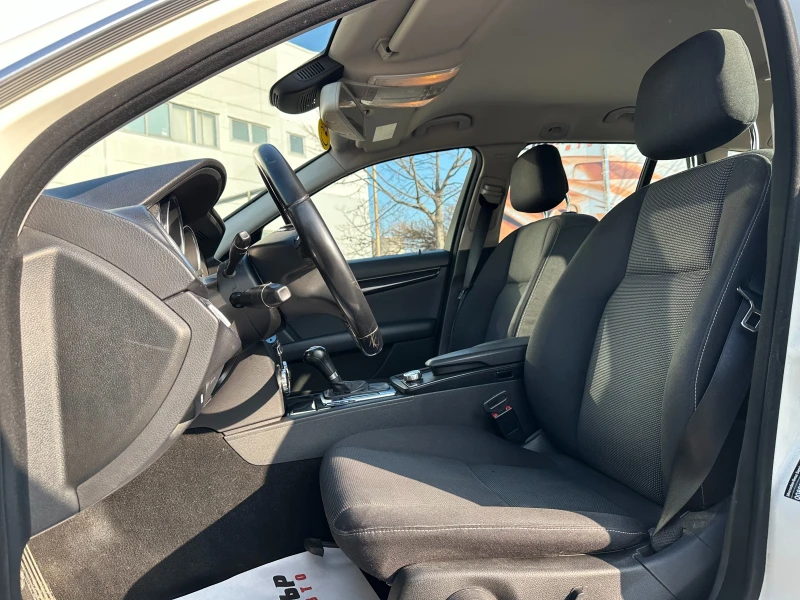 Mercedes-Benz C 220 2.2d 170 к.с. , снимка 8 - Автомобили и джипове - 52881763