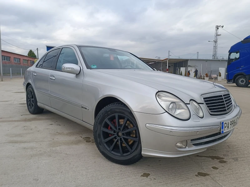 Mercedes-Benz E 320 320cdi 204k.с. Avangarde, снимка 16 - Автомобили и джипове - 52885236