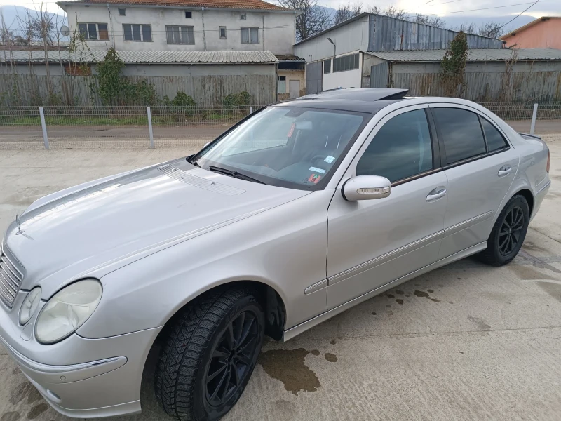 Mercedes-Benz E 320 320cdi 204k.с. Avangarde, снимка 3 - Автомобили и джипове - 52885236
