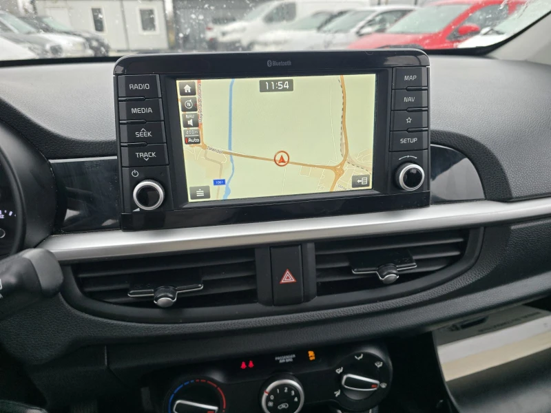 Kia Picanto, снимка 14 - Автомобили и джипове - 53181575