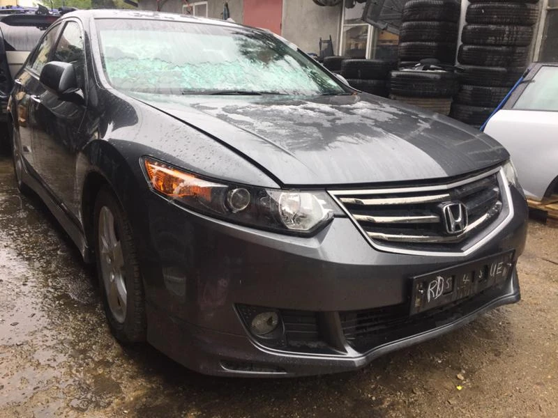 Honda Accord 2.2 DTEC-2011г, снимка 1 - Автомобили и джипове - 34713891