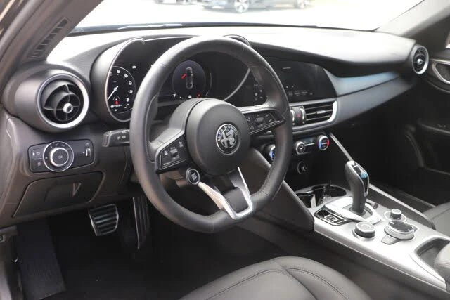 Alfa Romeo Giulia !Ti-FACELFIT!..RWD..* *   *  | Mobile.bg   9