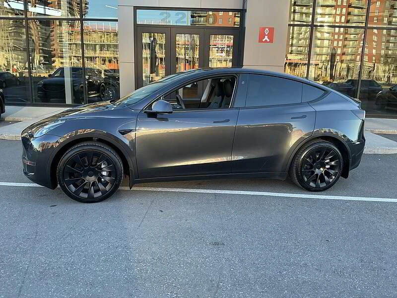 Tesla Model Y * CARFAX * БЕЗ ПЪРВОНАЧАЛНА ВНОСКА, снимка 7 - Автомобили и джипове - 52750051