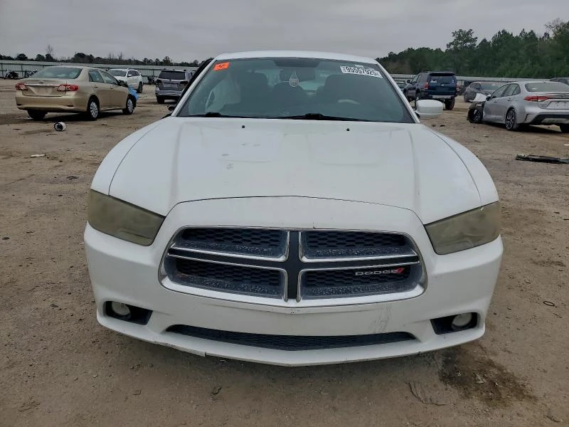 Dodge Charger 3.6L 6 Rear-wheel drive, снимка 6 - Автомобили и джипове - 53925400