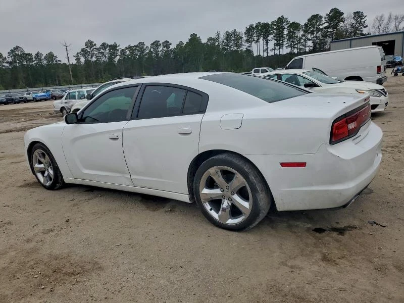Dodge Charger 3.6L 6 Rear-wheel drive, снимка 3 - Автомобили и джипове - 53925400