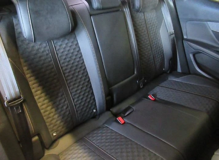 Peugeot 3008 1, 5 BlueHDI 130 ROADTRIP.KAMERA 360.NAVI.LED | Mobile.bg � ����������� 12