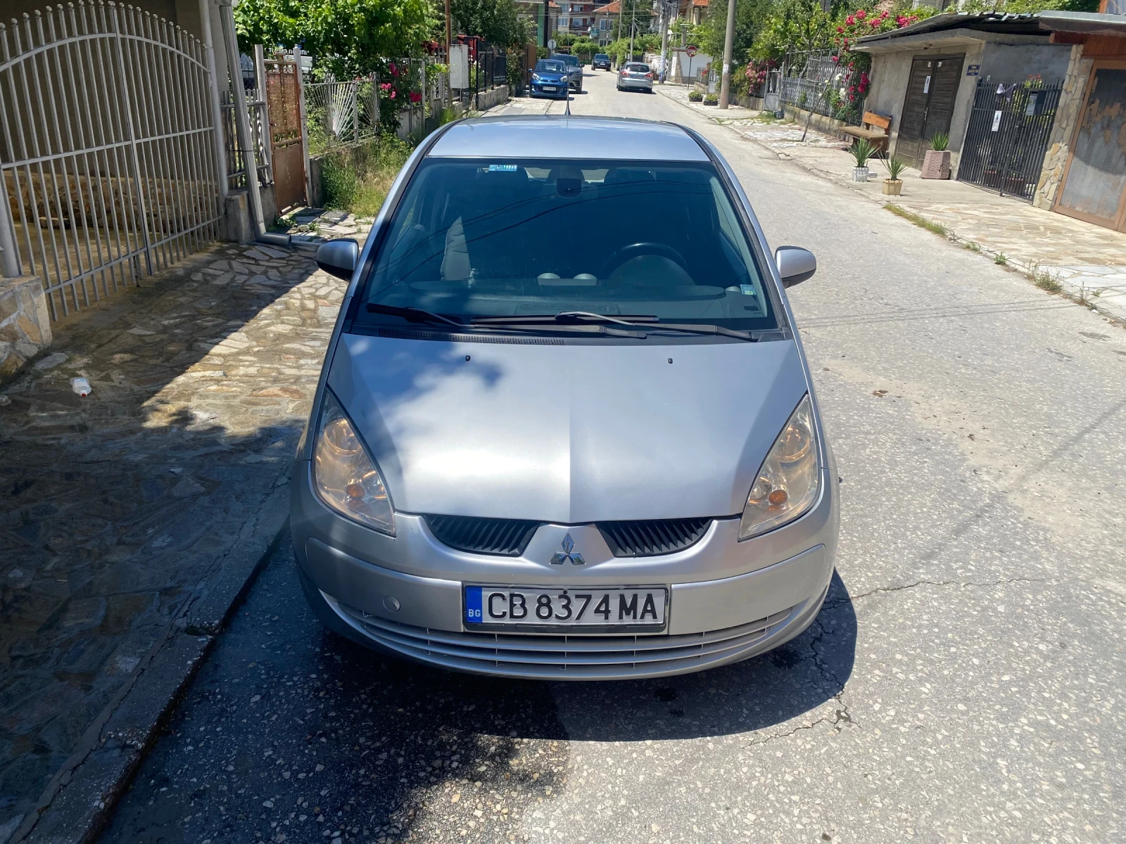 Mitsubishi Colt  - изображение 2