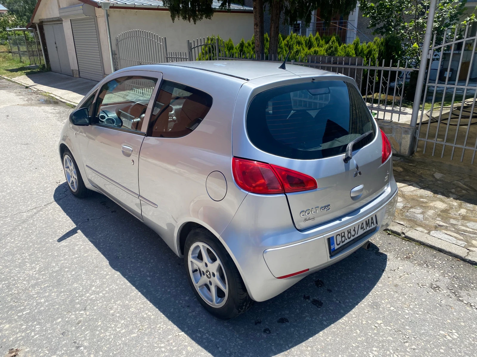 Mitsubishi Colt  - изображение 7