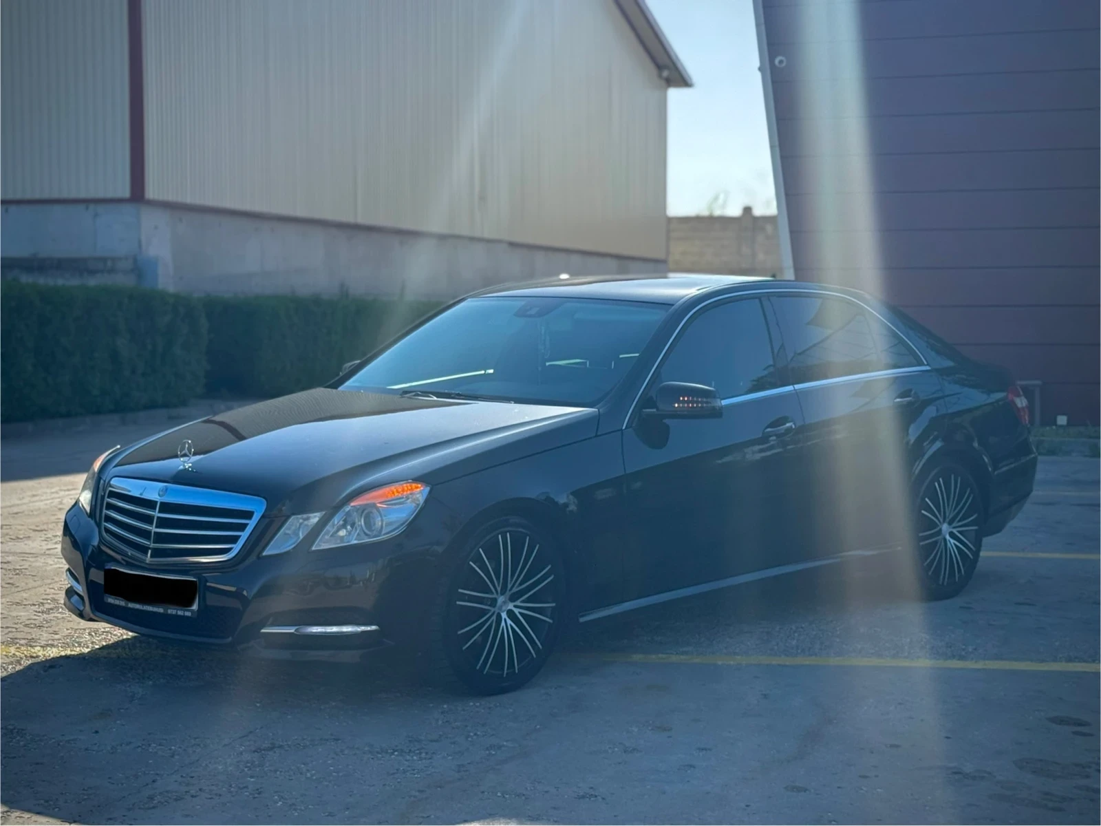 Mercedes-Benz E 220 CDI - изображение 2