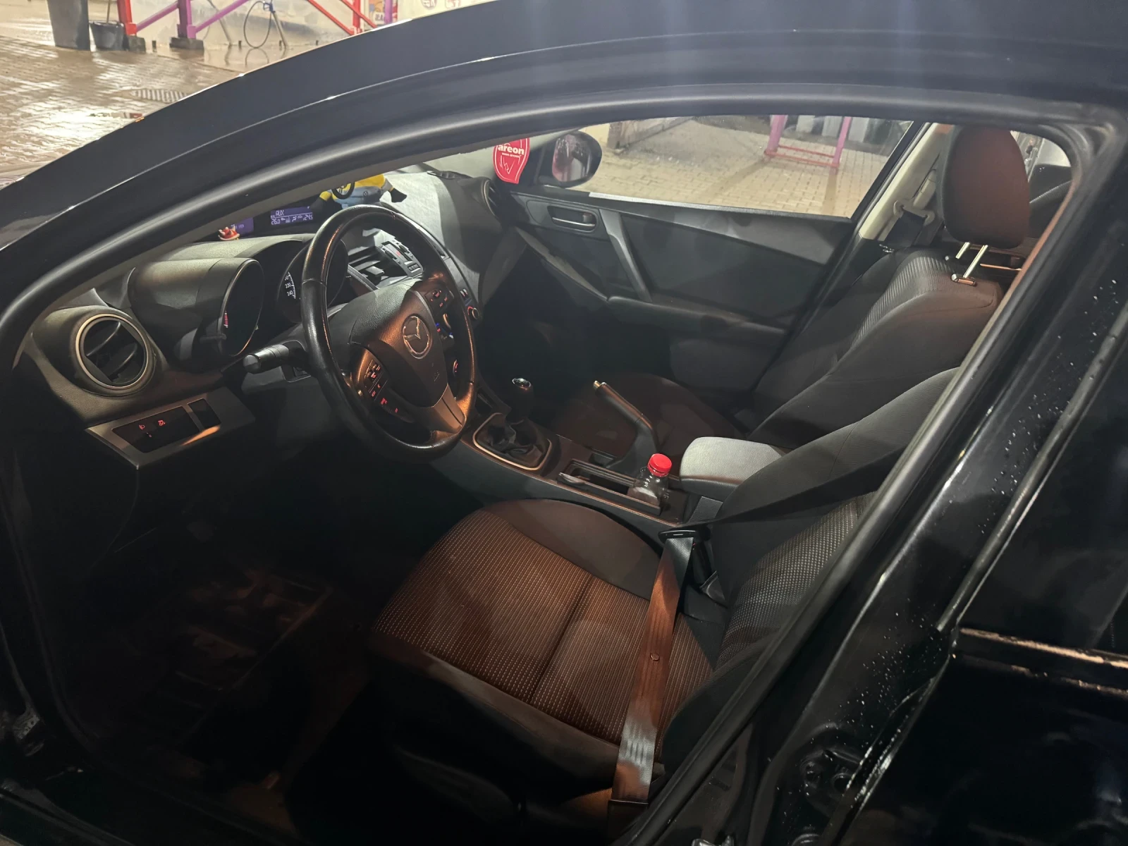 Mazda 3  - изображение 8