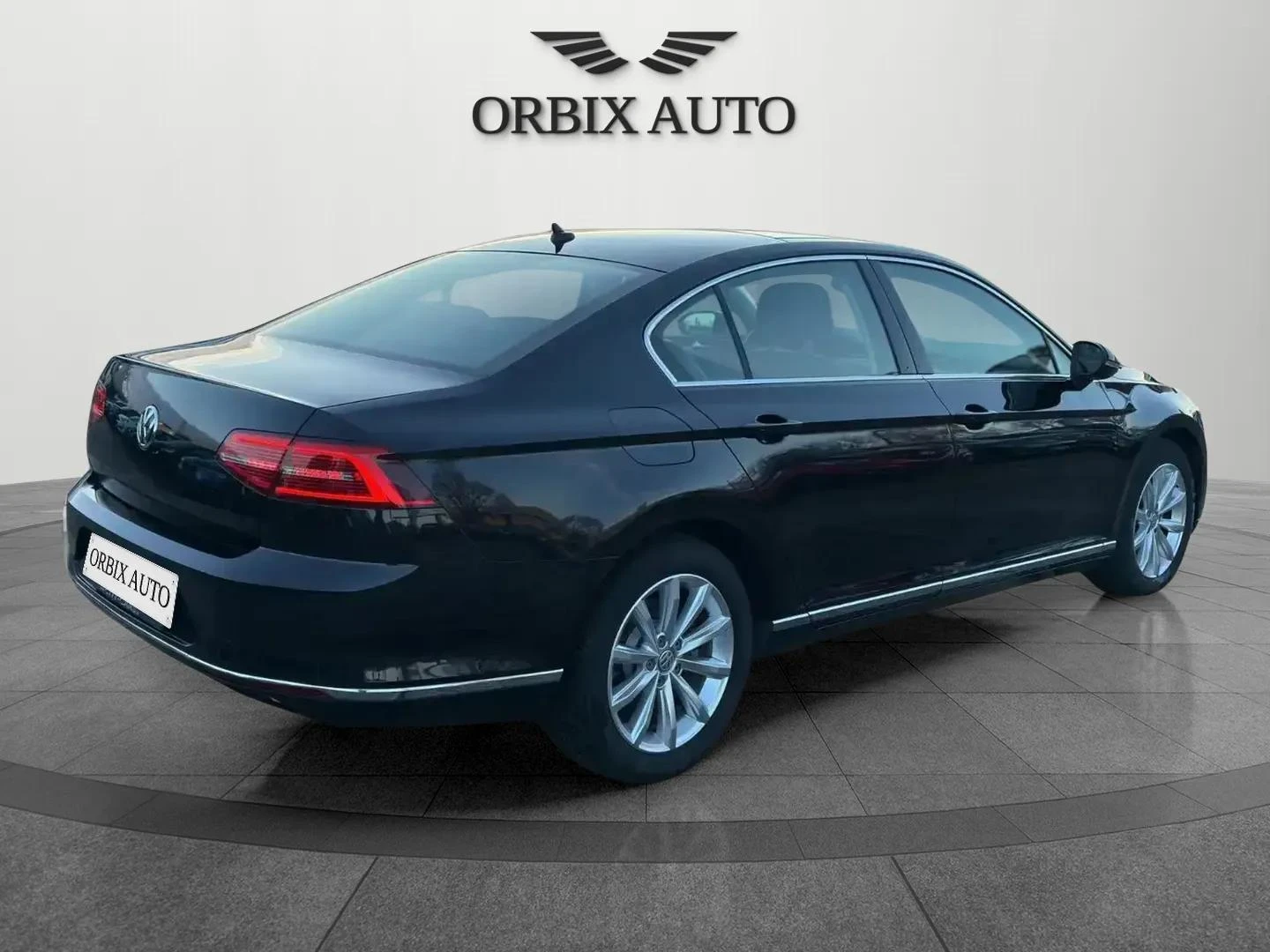 VW Passat 2.0TDI HIGHLINE /ВЪРНАТ ОТ ЛИЗИНГ!   - изображение 7