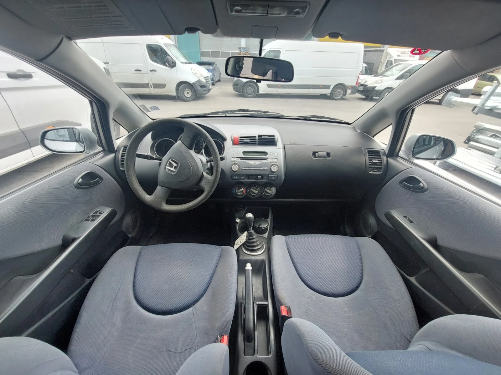 Honda Jazz  - изображение 9