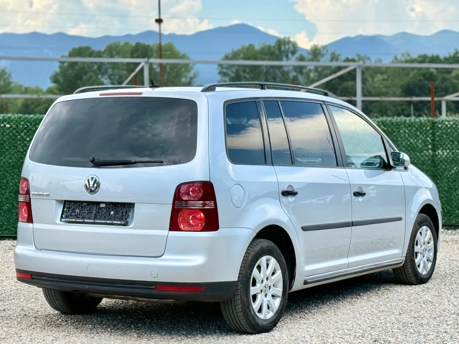 VW Touran 1.9TDi 90hp  * XENON* FACELIFT* , снимка 5 - Автомобили и джипове - 51394812