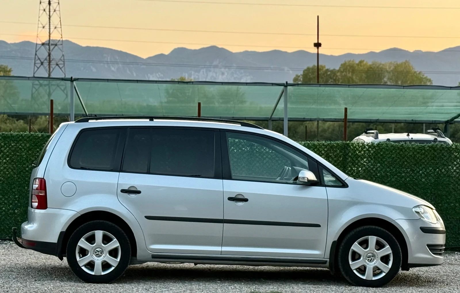 VW Touran 1.9TDi 90hp * FACELIFT*  - изображение 8