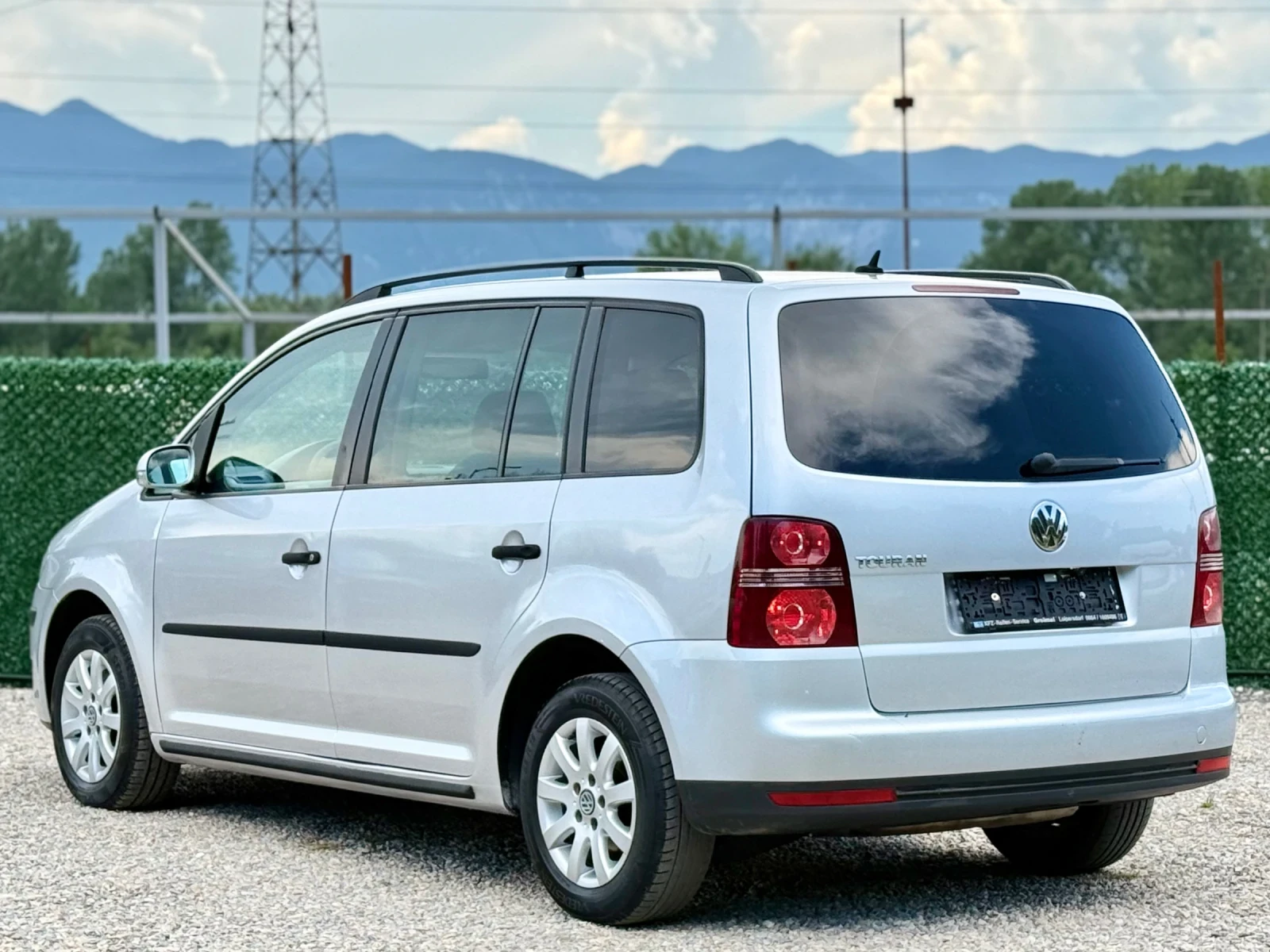 VW Touran 1.9TDi 90hp  * XENON* FACELIFT* , снимка 7 - Автомобили и джипове - 51394812