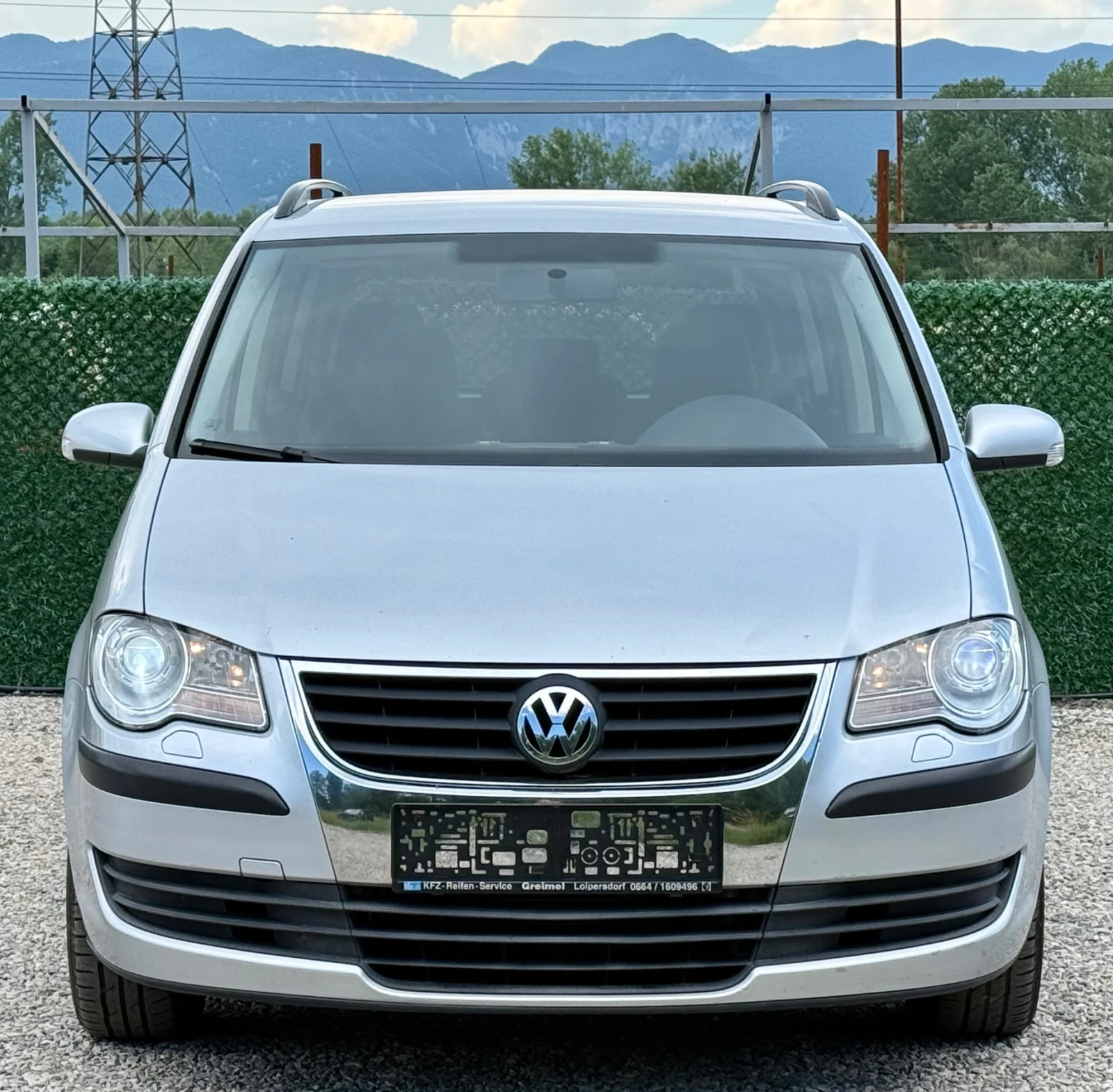 VW Touran 1.9TDi 90hp  * XENON* FACELIFT* , снимка 2 - Автомобили и джипове - 51394812