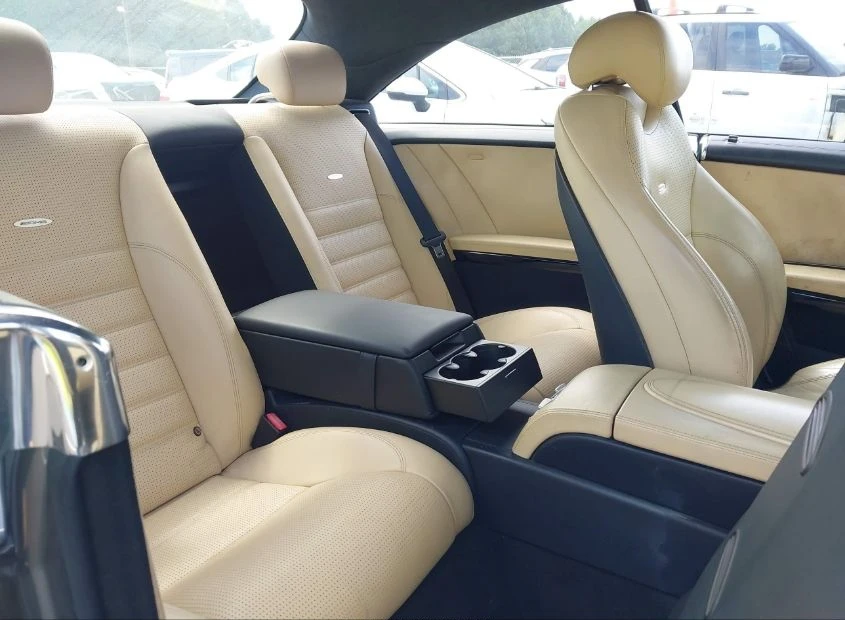 Mercedes-Benz CL 63 AMG  - изображение 9