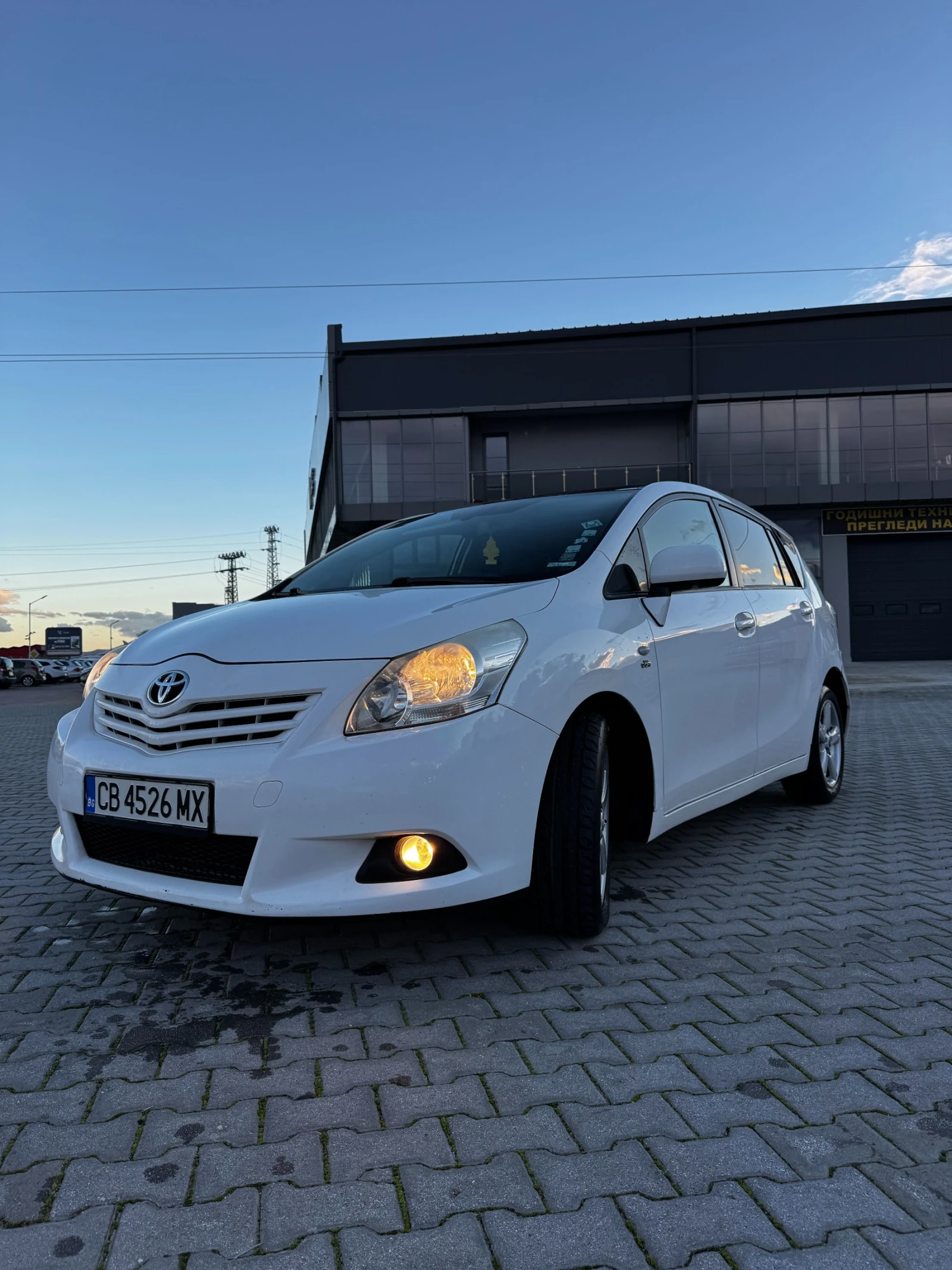 Toyota Verso  - изображение 3