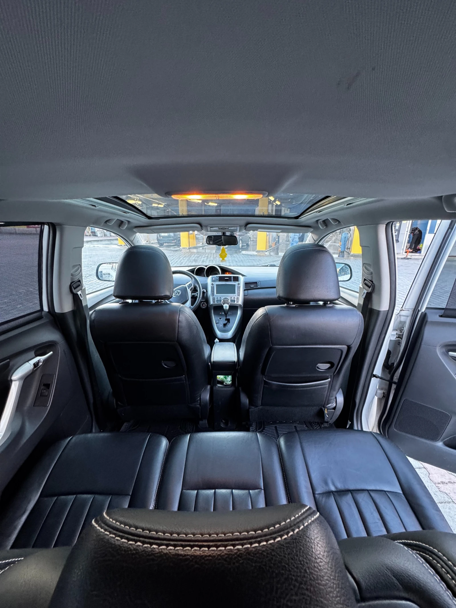 Toyota Verso  - изображение 8