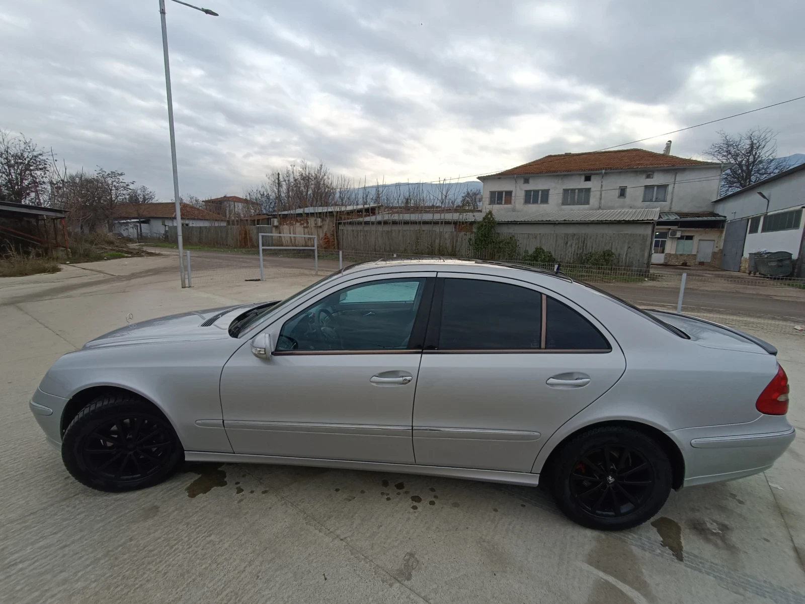 Mercedes-Benz E 320 320cdi 204k.�. Avangarde | Mobile.bg � ����������� 17