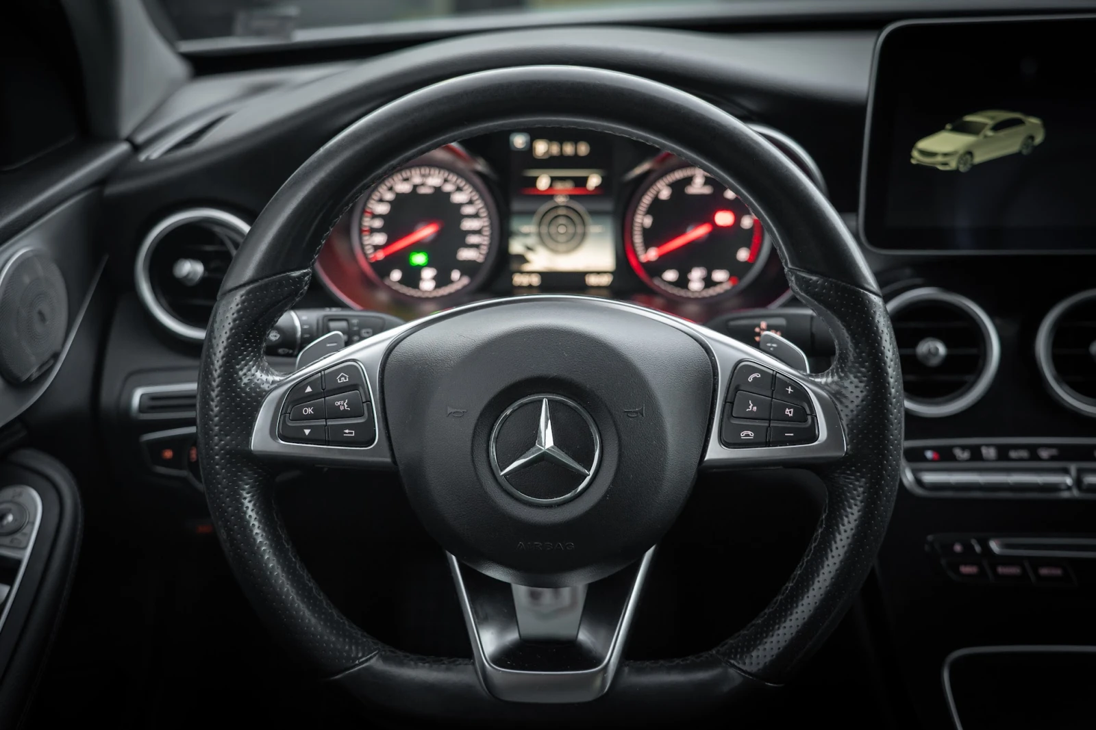 Mercedes-Benz C 220 CDI* AMG* LED - изображение 10