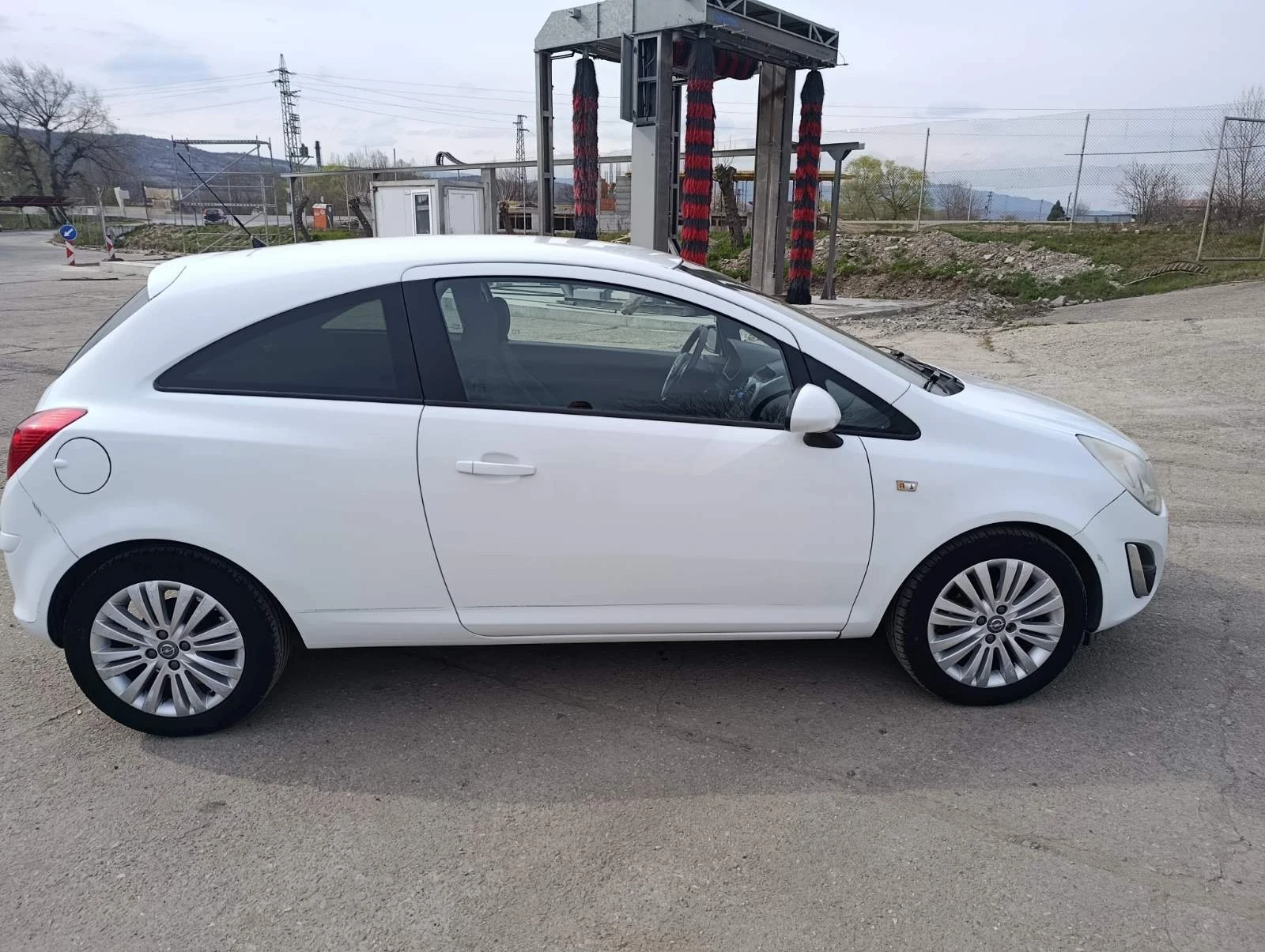 Opel Corsa 1.2газ/бензин 86кс 4 цилиндъра Evro5B, снимка 4 - Автомобили и джипове - 53959400