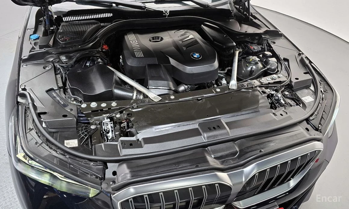 BMW 520 * M-SPORT* �������* ���������* �������* HEAD-UP* T | Mobile.bg � ����������� 6