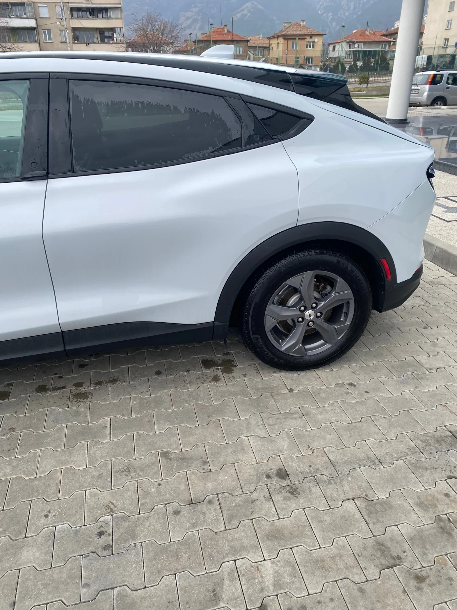 Ford Mustang Mach-E Awd, снимка 7 - Автомобили и джипове - 55184553