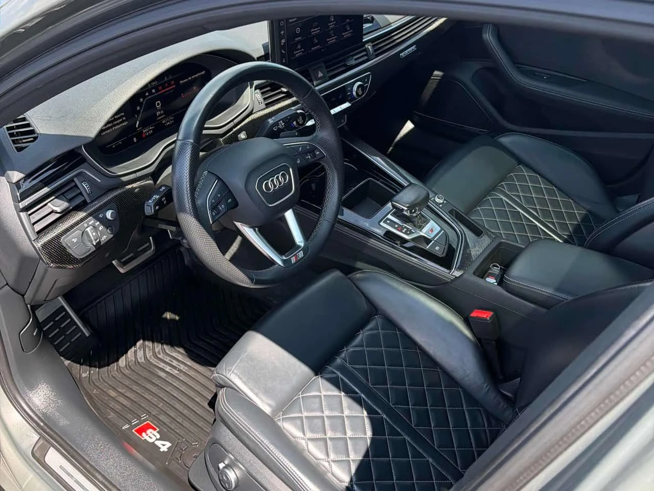 Audi S4 Technik | CARFAX | АВТОКРЕДИТ БЕЗ ПЪРВОНАЧАЛНА , снимка 7 - Автомобили и джипове - 55344076