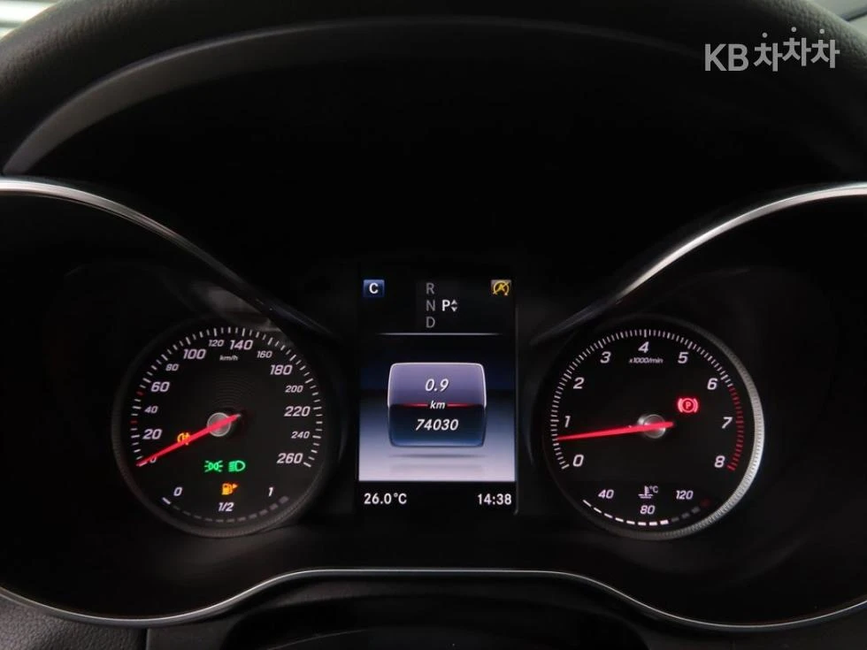 Mercedes-Benz C 200 AMG LINE PANORAMA/CAMERA/FULL, снимка 8 - Автомобили и джипове - 55428809