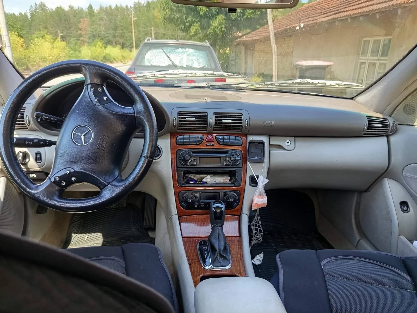 Mercedes-Benz C 220