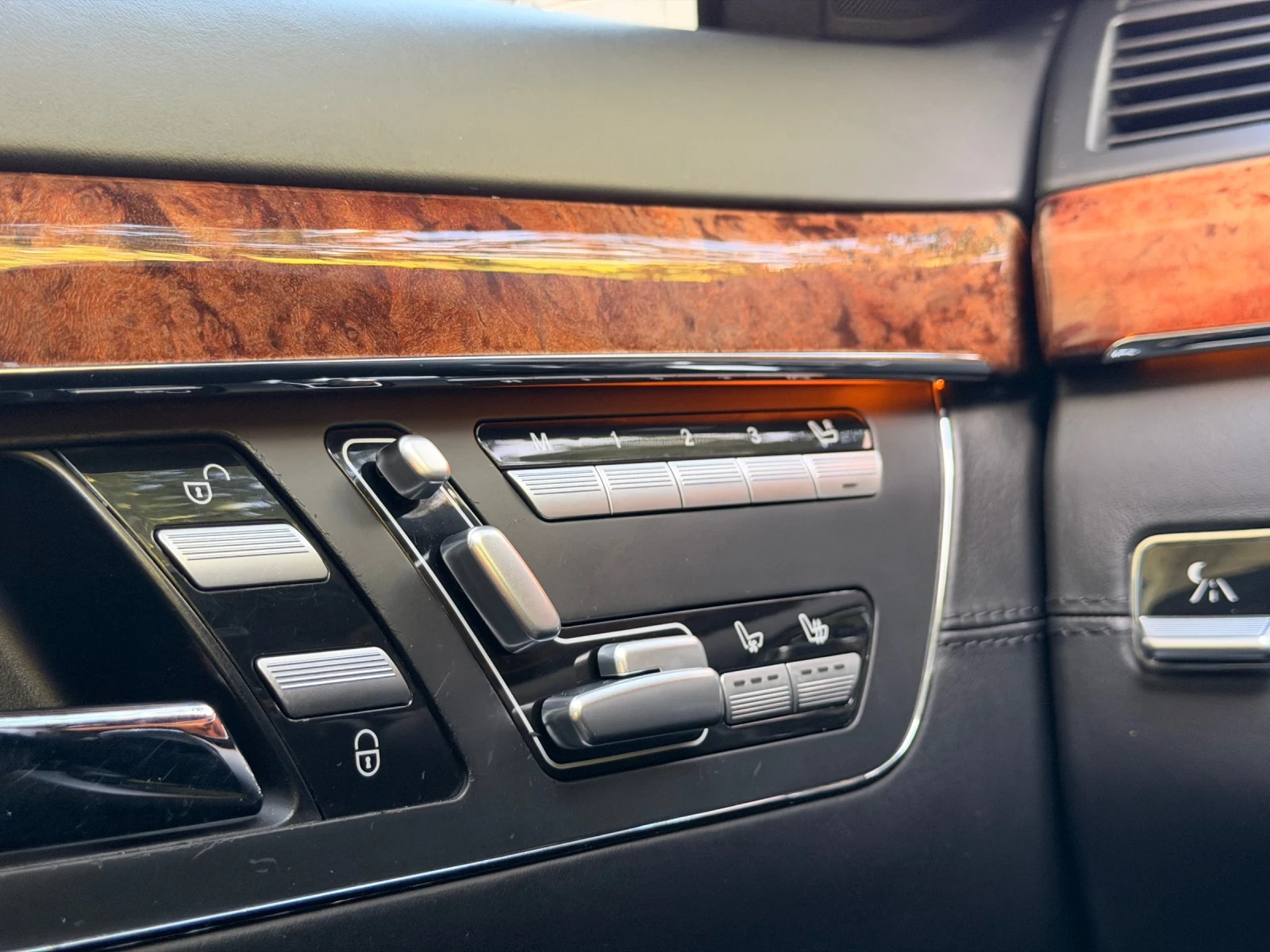 Mercedes-Benz S 63 AMG, снимка 15 - Автомобили и джипове - 55976893