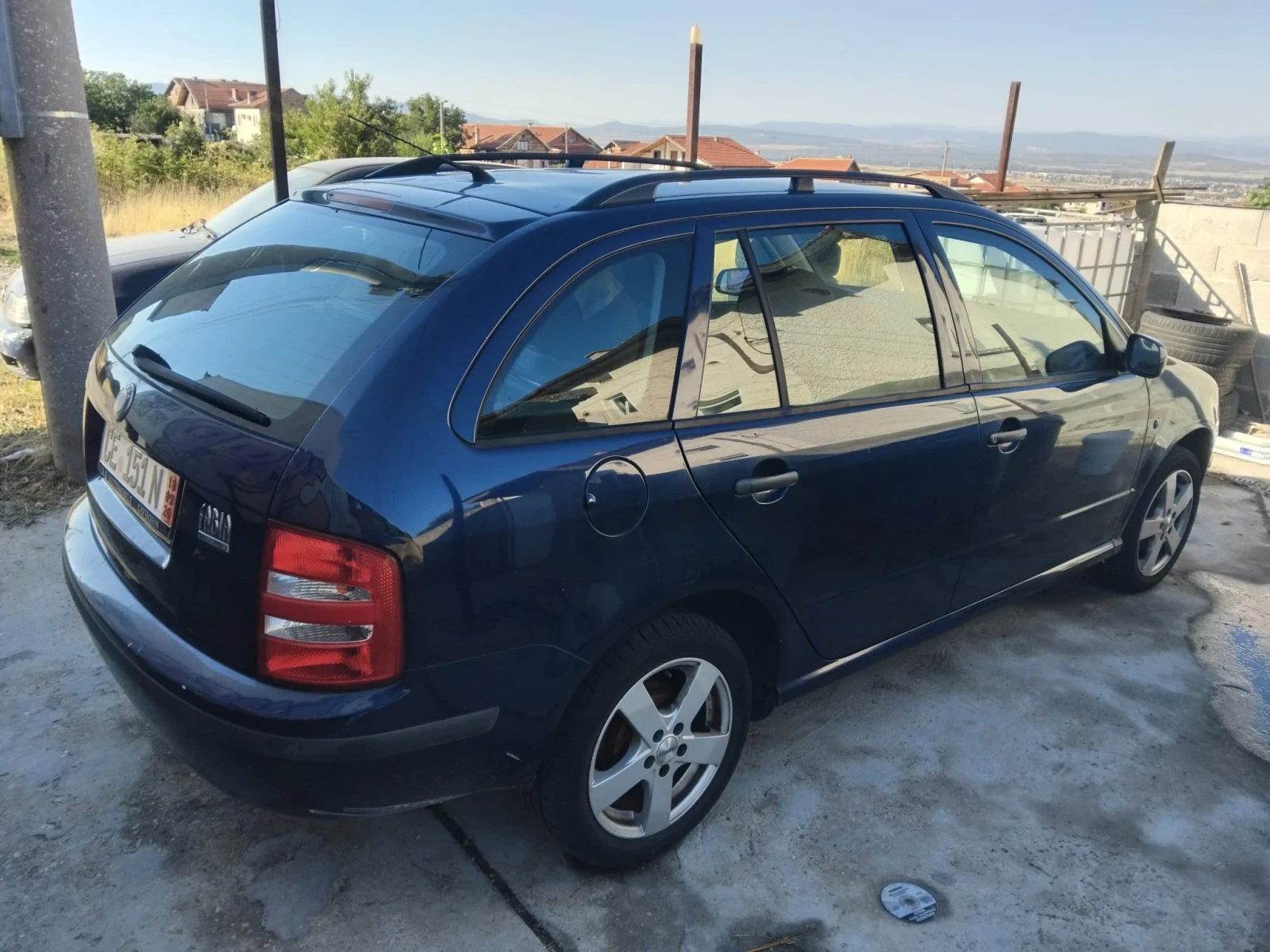 Skoda Fabia, снимка 4 - Автомобили и джипове - 56161124