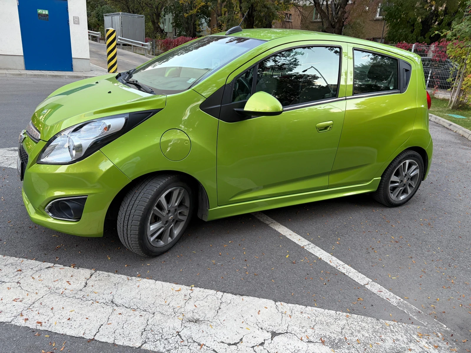 Chevrolet Spark EV, снимка 5 - Автомобили и джипове - 56415978