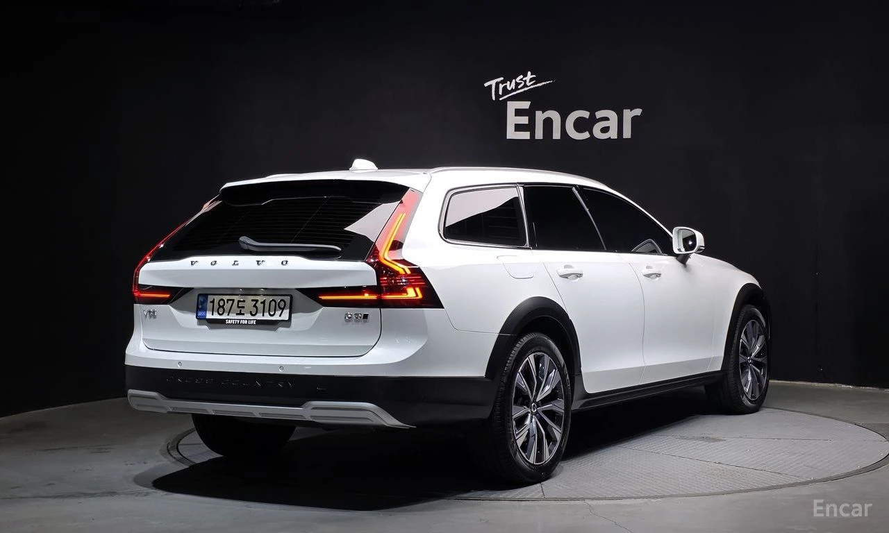 Volvo V90 B5 Ultimate AWD | Mobile.bg � ����������� 2
