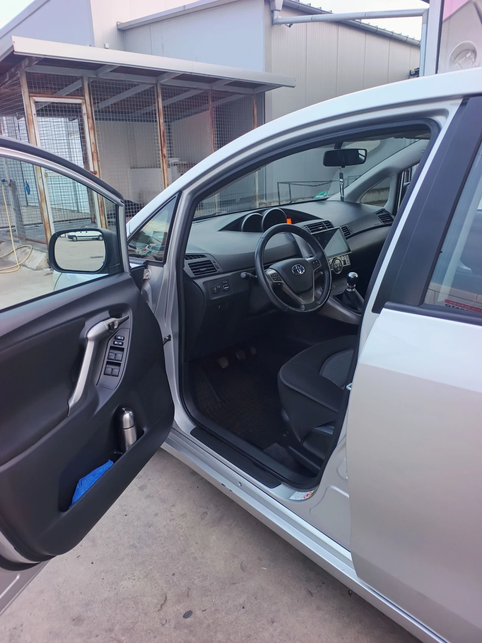 Toyota Verso 1.6 �� ��� | Mobile.bg � ����������� 8