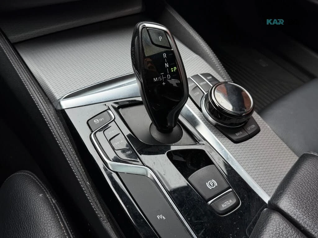 BMW 530 M-PACK* ШИБИДАХ* HEADUP* , снимка 16 - Автомобили и джипове - 56659169