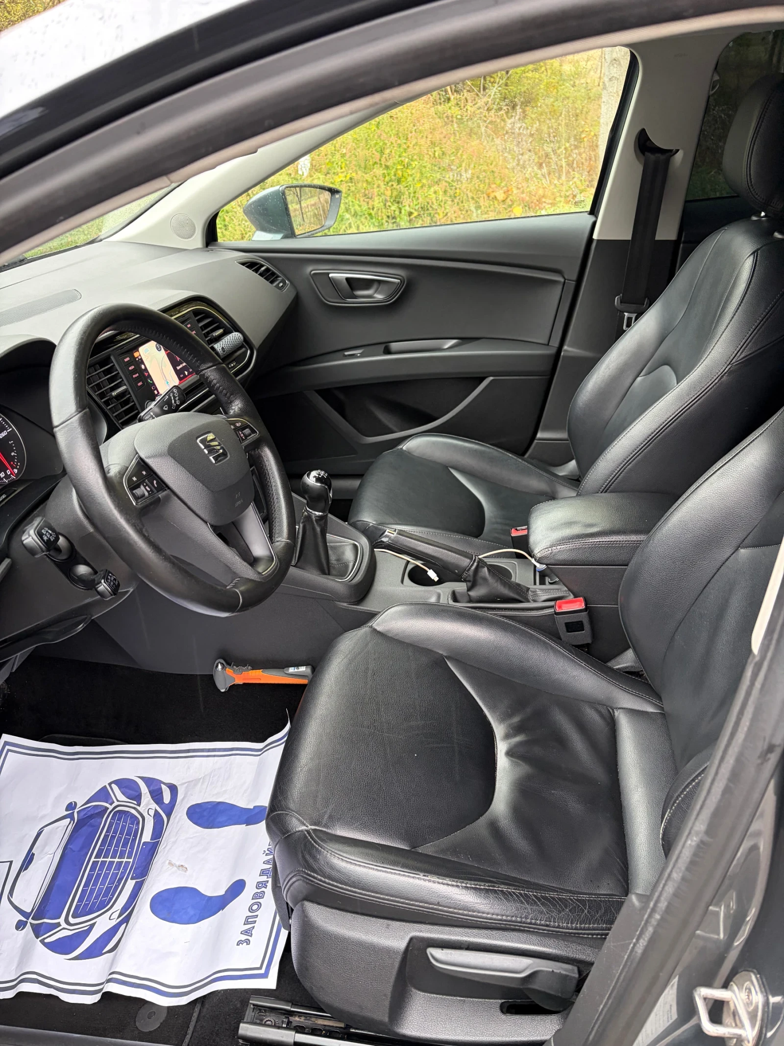 Seat Leon 1.6tdi FR, снимка 7 - Автомобили и джипове - 56683194