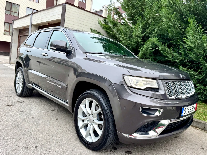 Jeep Grand cherokee 3.6 V6 SUMMIT DISTRONIK PANORAMA PODGREV OBDUHVANE, снимка 3 - Автомобили и джипове - 48240360