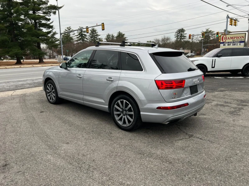 Audi Q7 DIGITAL/PANORAMA/KEYLESS/LANE ASSIST/ПОДГРЕВ/7МЕСТ, снимка 4 - Автомобили и джипове - 48314513