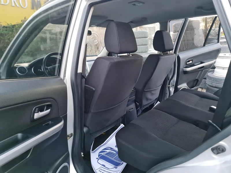 Suzuki Grand vitara FACCE LIFT, снимка 7 - Автомобили и джипове - 48645335