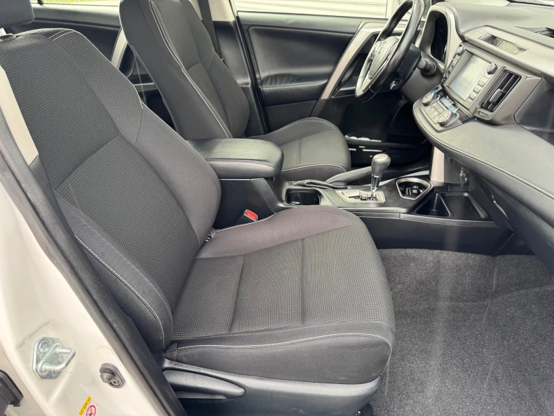 Toyota Rav4 2, 5i hybrid, ев.6D, 188ps, камера, авто, темпо, м, снимка 10 - Автомобили и джипове - 50500419