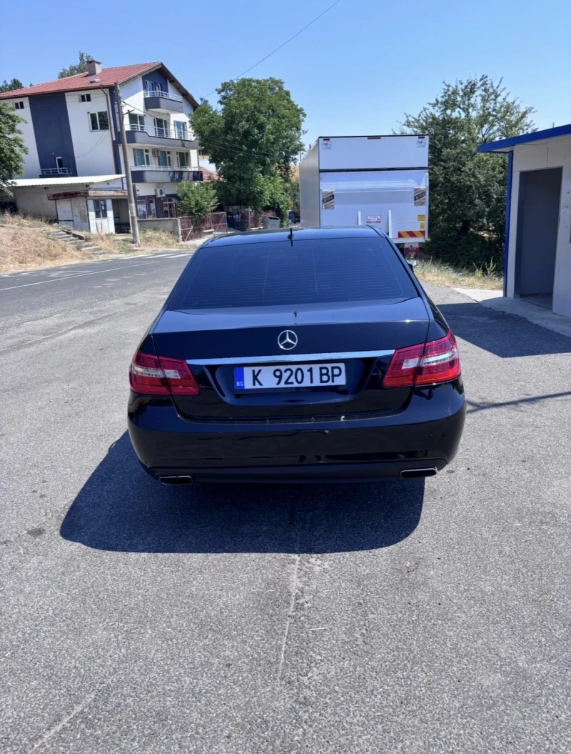 Mercedes-Benz E 350, снимка 3 - Автомобили и джипове - 52960527