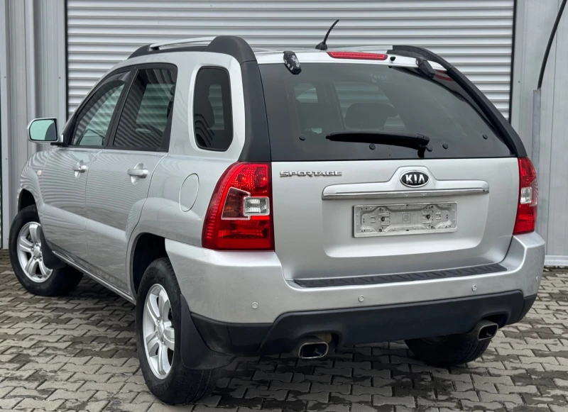 Kia Sportage 2.0i 141ps, bi-fuel GPL, климатрон., esp, борд, му, снимка 6 - Автомобили и джипове - 53300306