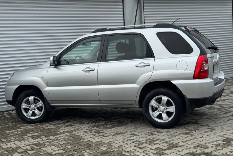 Kia Sportage 2.0i 141ps, bi-fuel GPL, климатрон., esp, борд, му, снимка 3 - Автомобили и джипове - 53300306