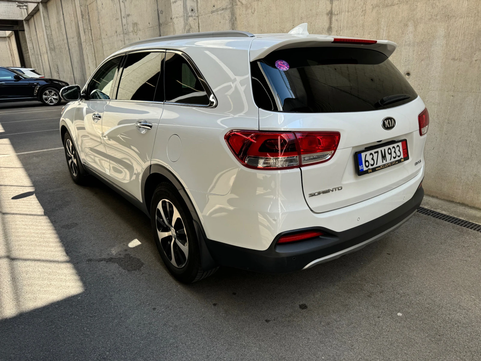 Kia Sorento 3.3 4x4 7 местен ГАЗ - изображение 7