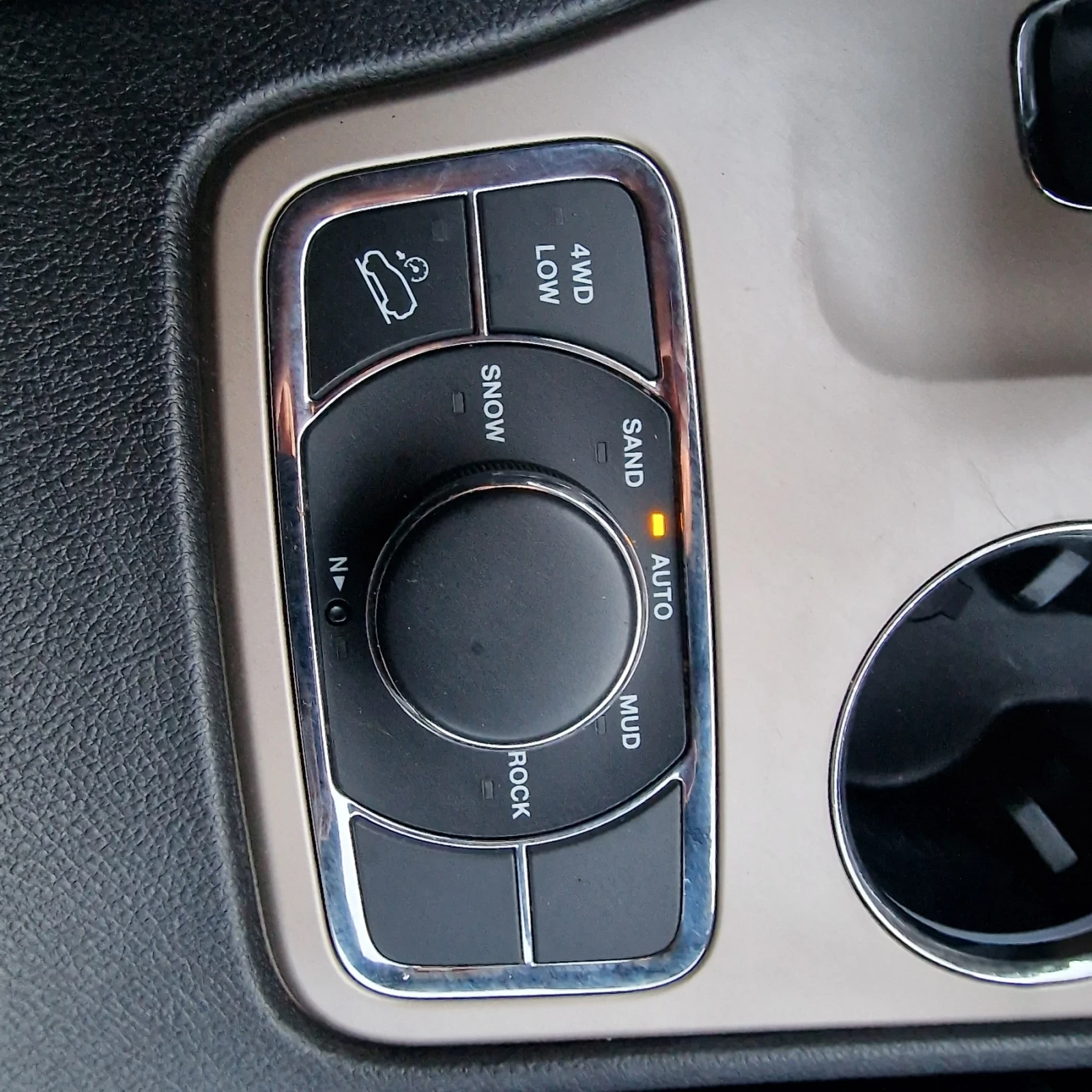 Jeep Grand cherokee 3.0CRDI 250KS 8ZF FACE  | Mobile.bg — изображение 14