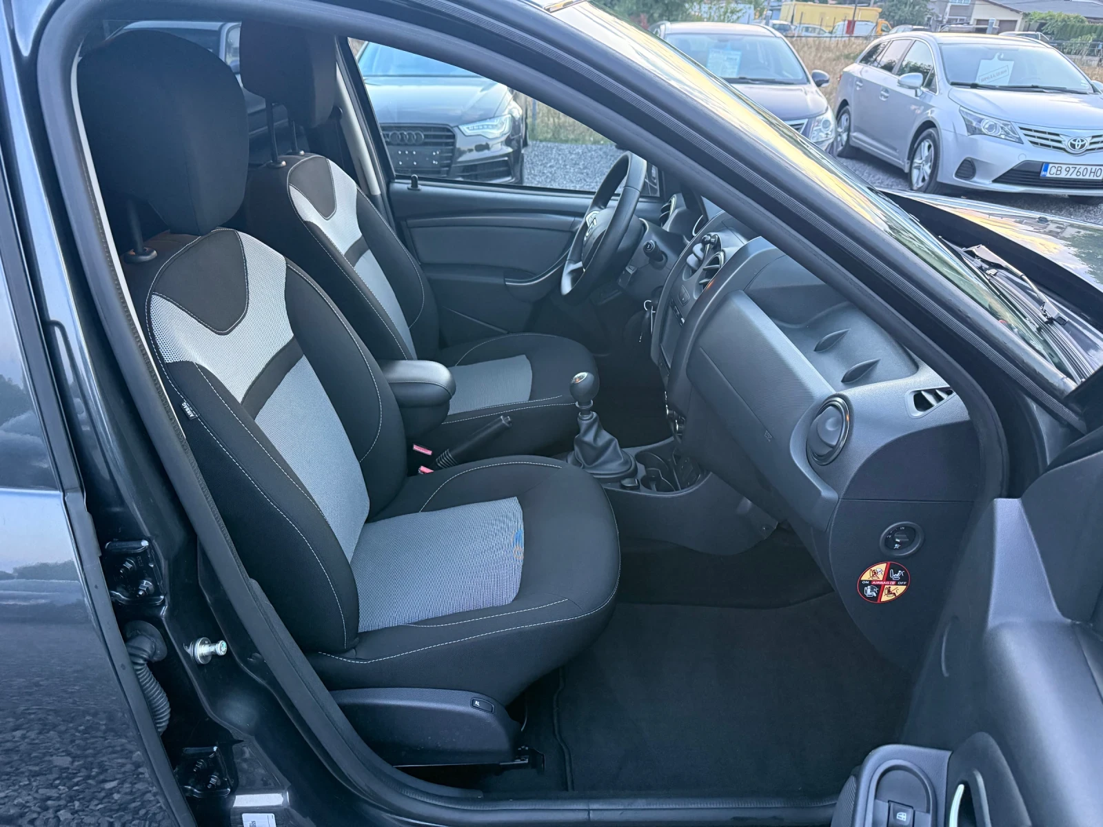 Dacia Duster Facelift 12.2017г. 1.2 TCe (125 кс) 120 000 км. | Mobile.bg — изображение 12