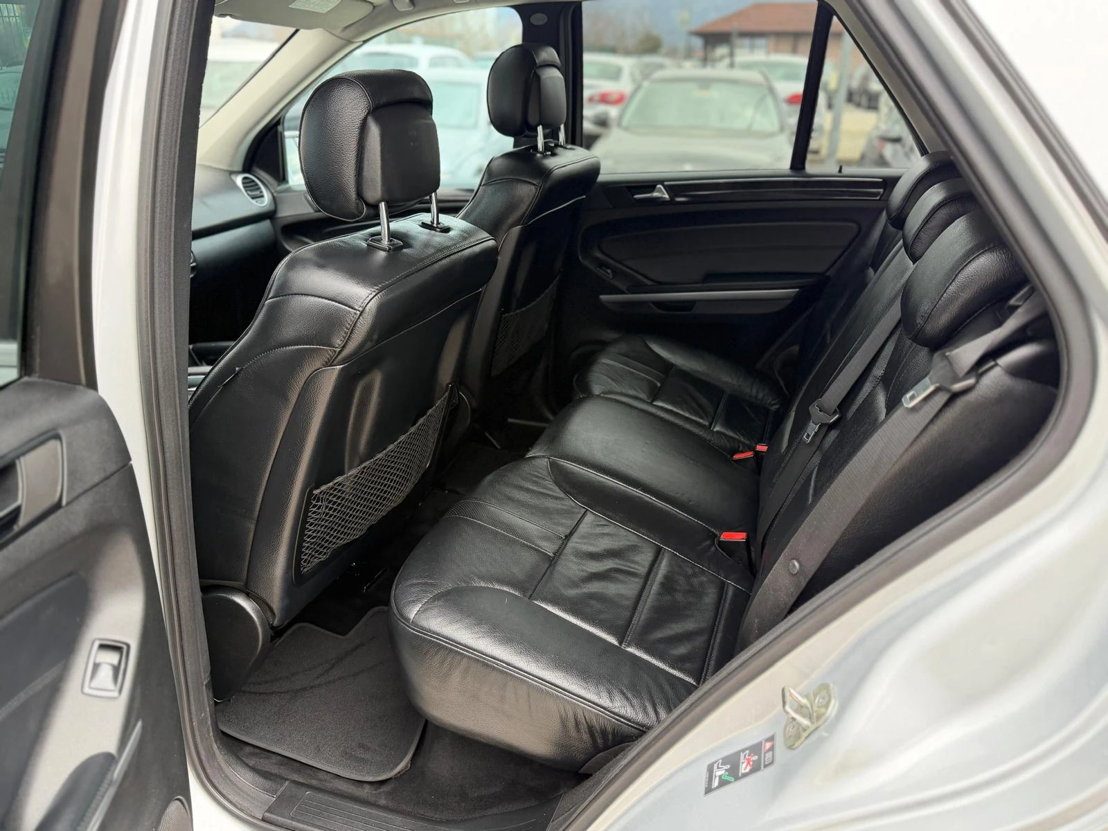 Mercedes-Benz ML 350 350 cdi Италия , снимка 14 - Автомобили и джипове - 53903020